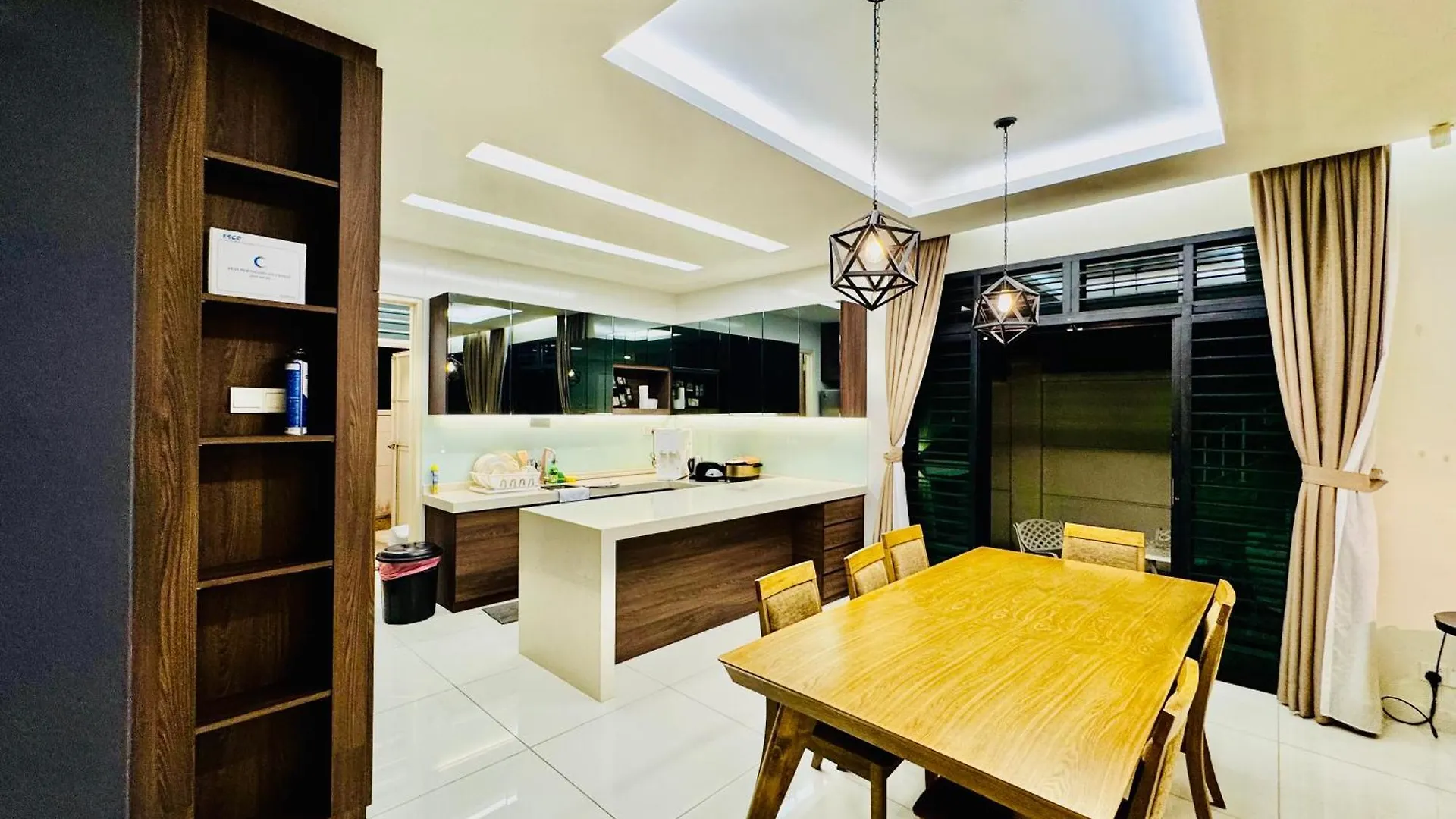 Private Pool Villa Near Batu Ferringhi Beach